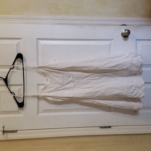 White linen Old Navy dress